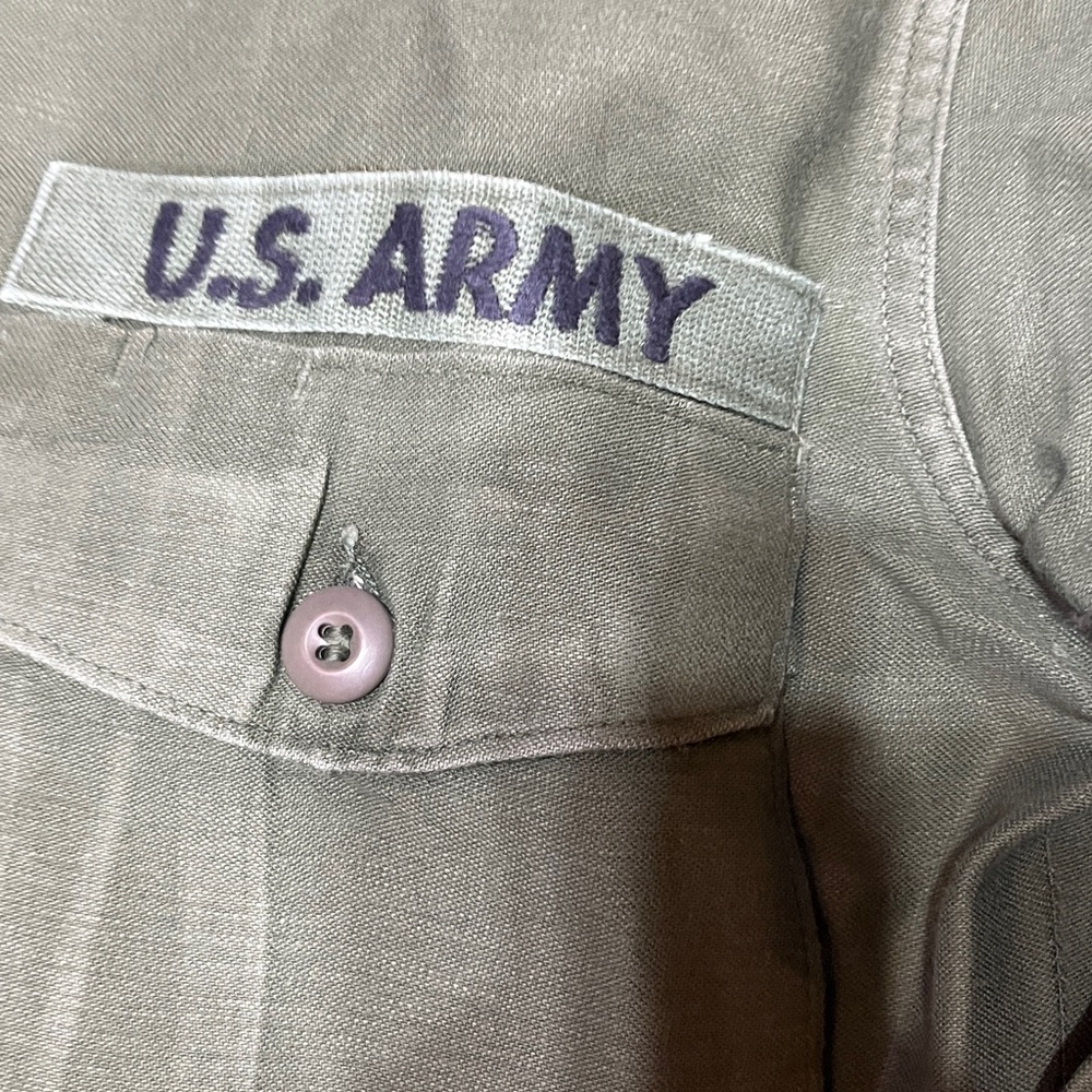 U.S. Army Green Men's Shirt - Picture 2 of 8